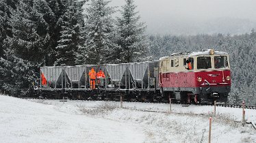 2019.12.02 V5 Schotterzug Fasseldorf nach Tunnel Bruderndorf